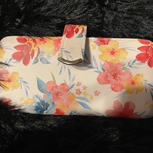 Floral checkbook/ credit card holder